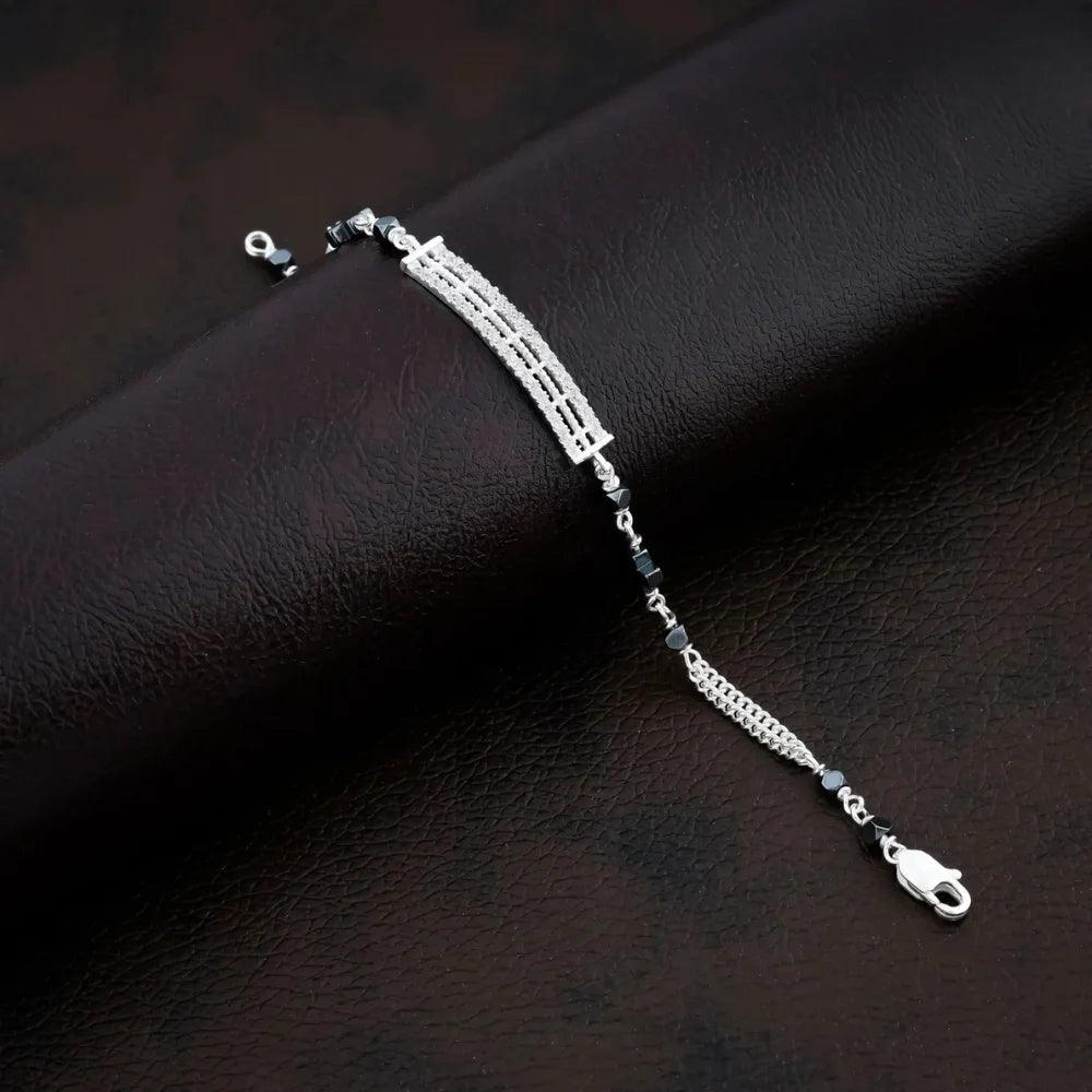 925 Silver Black Gemstone Party Wear Bracelet for Women