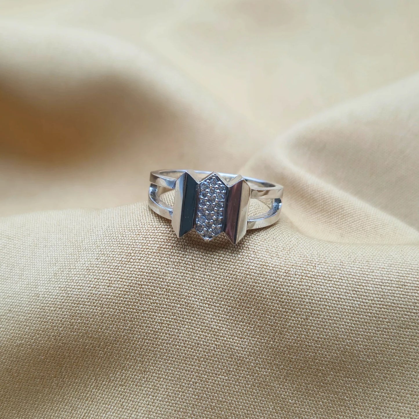 925 Silver Bold Sharp Ring for Women