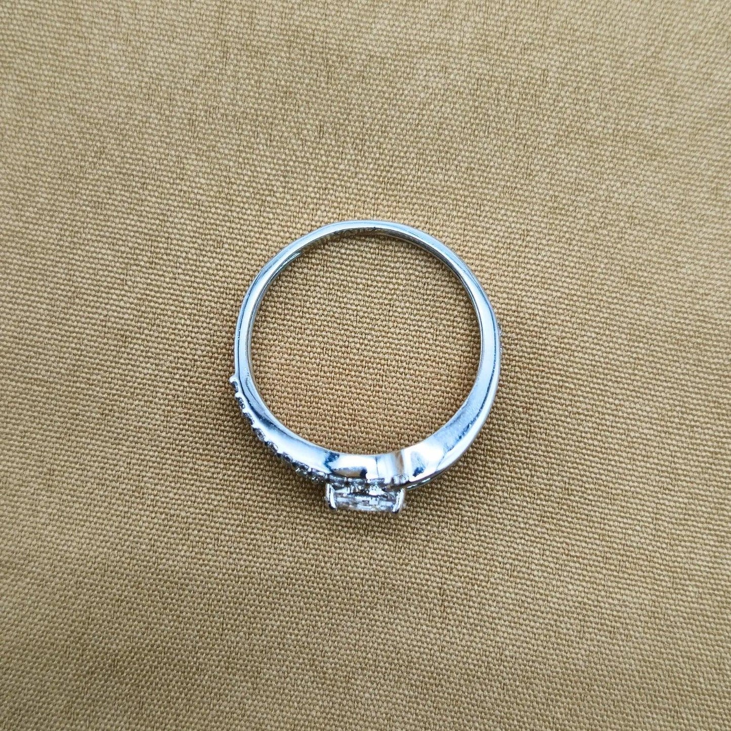 925 Silver Glam Oval Ring for Women