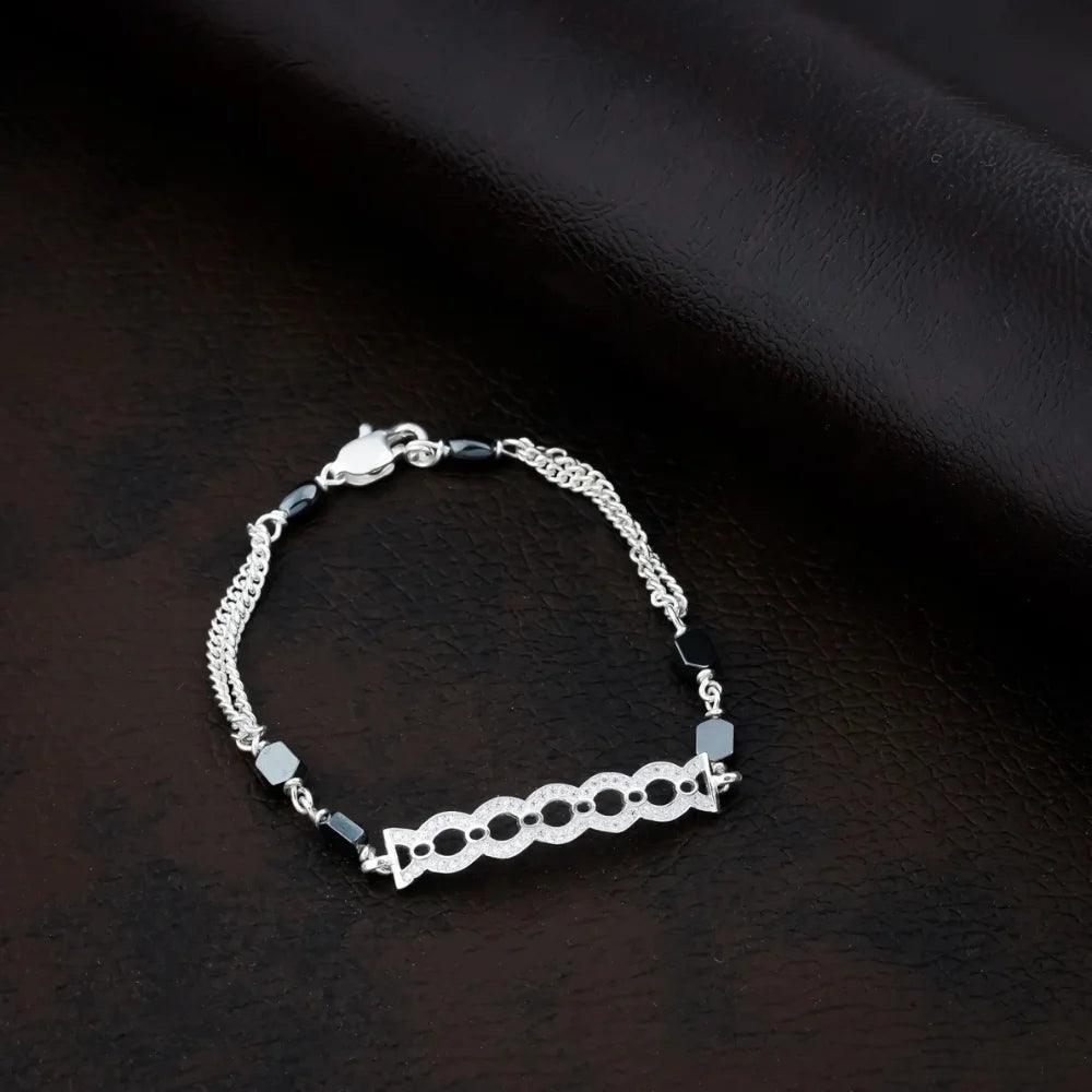 925 Silver Round Lapping Party Wear Bracelet for Women