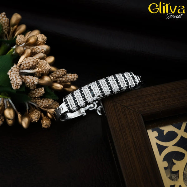 Kids Kadaa Bracelet with Black & White Diamond - glitva