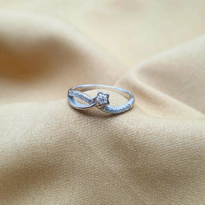 925 Silver Delicate Star Ring for Women