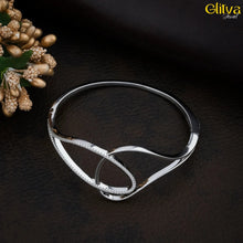 Women Silver Bracelet like Delicate Bangle - glitva