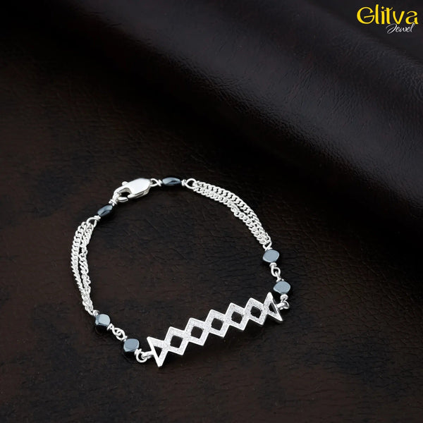 Women Silver Bracelet with Black Gemstone and Center Square lapping - glitva